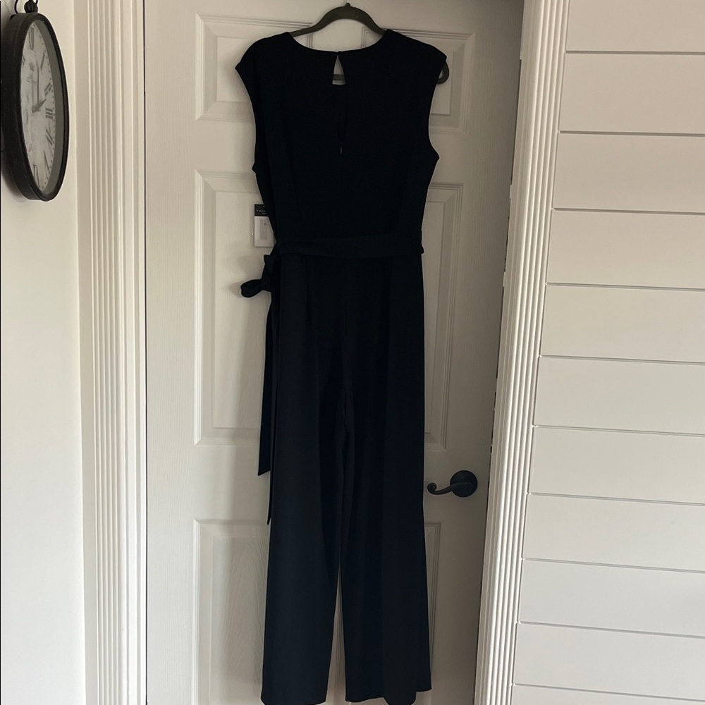 Tahari ASL Twist Neck Classic Black Sleeveless Jumpsuit NEW - Picture 7 of 10
